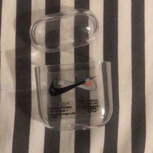 Nike airpod case